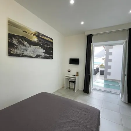 Terrazza Don Mario Bed&Breakfast Pozzuoli Exterior foto